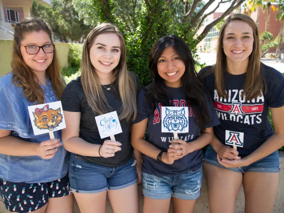 Four SLHS undergraduate students